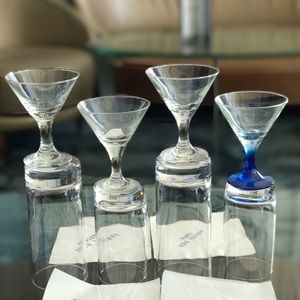 Meet your Posher, Delmy